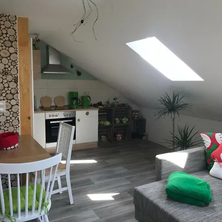 Apfeltraum * טאלה